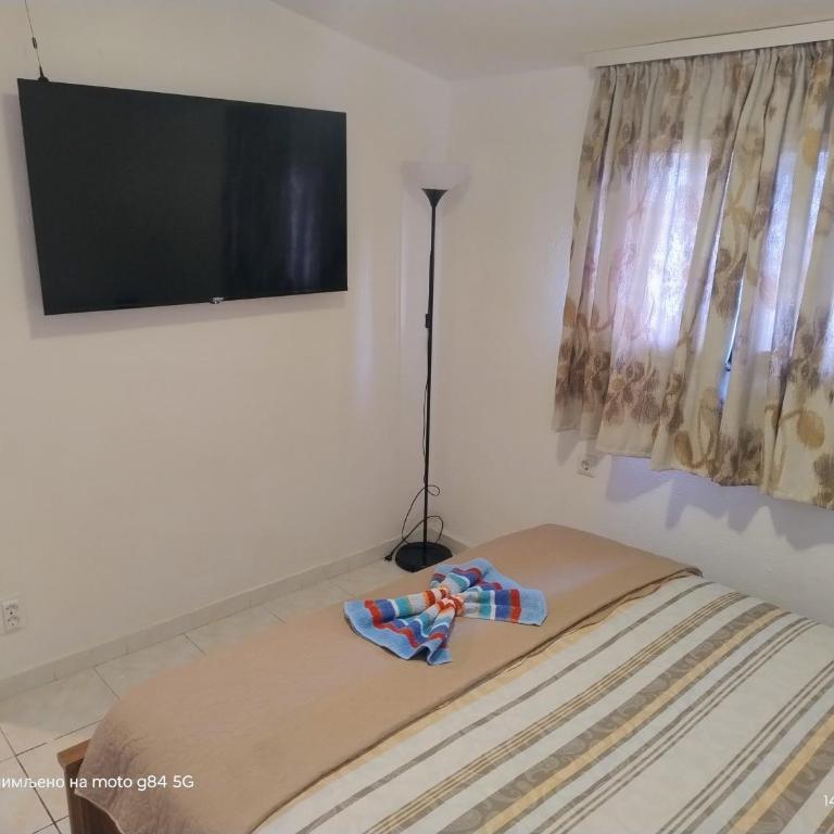 Apartman V,P - Two-Bedroom Apartment - 15