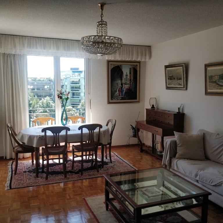 Spacious 2 Bedroom Apartment in Central Geneva - Appartement 2 Chambres avec Balcon - 1