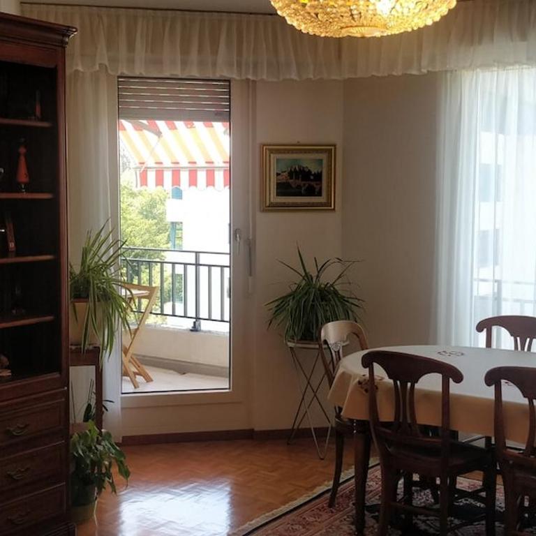 Spacious 2 Bedroom Apartment in Central Geneva - Appartement 2 Chambres avec Balcon - 6