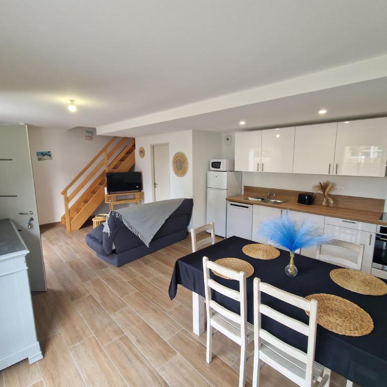 Plein centre Mimizan Bourg - Appartement 2 Chambres - 1