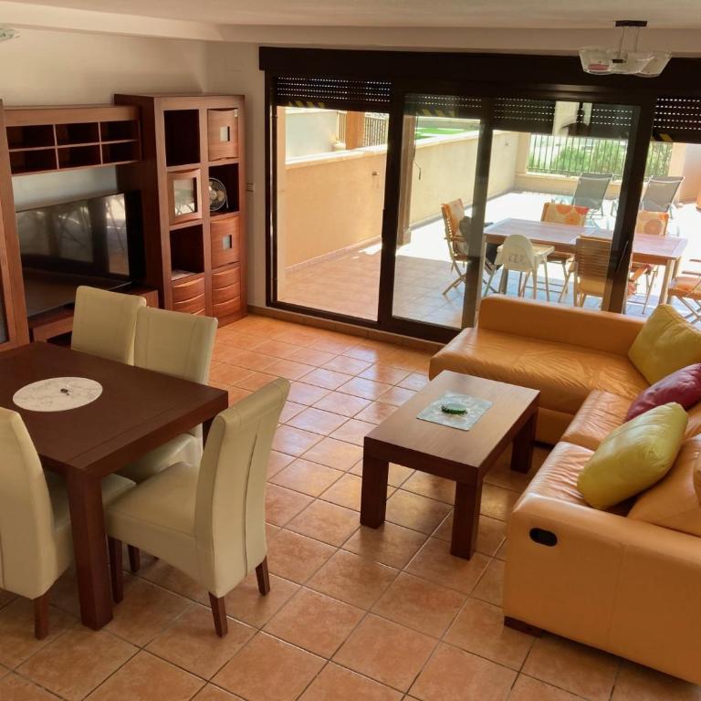 Sunny Casitas, Arenales - Spacious 3 Bedroom Holiday Home - Casa de 3 dormitorios - 2
