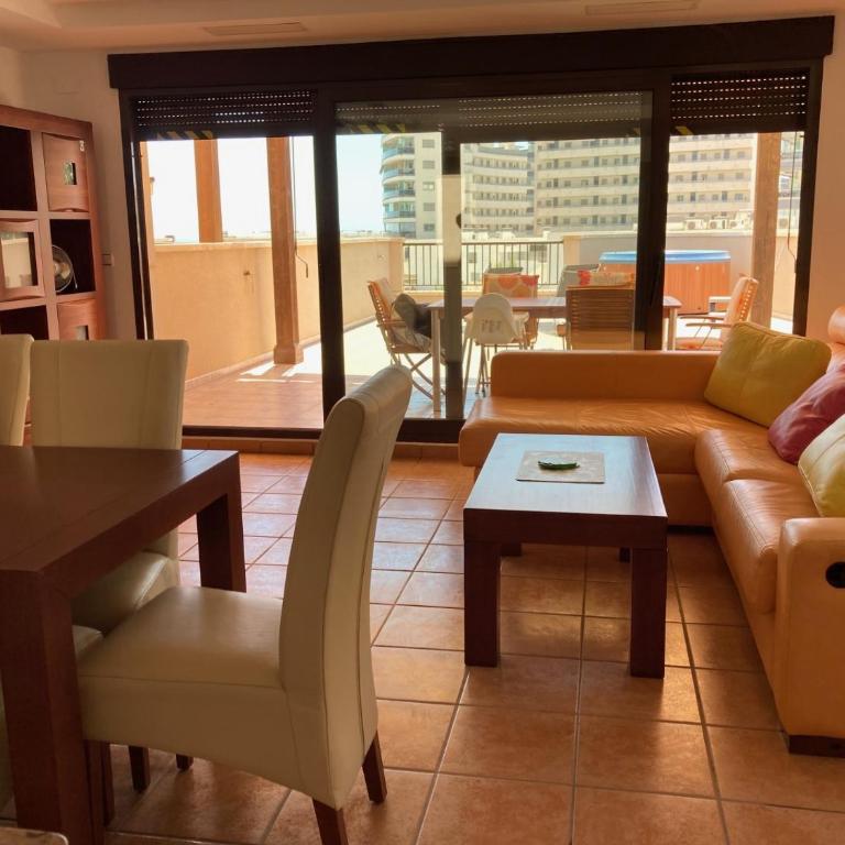 Sunny Casitas, Arenales - Spacious 3 Bedroom Holiday Home - Casa de 3 dormitorios - 70