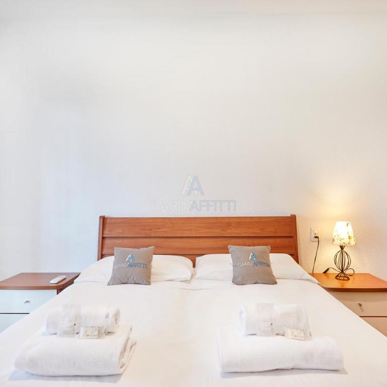 Villa Roma - Vista Lago e Relax tra Giardino e Terrazza - Appartamentino su 2 Livelli - 25