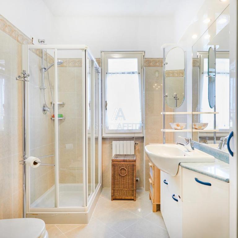 Villa Roma - Vista Lago e Relax tra Giardino e Terrazza - Appartamentino su 2 Livelli - 33