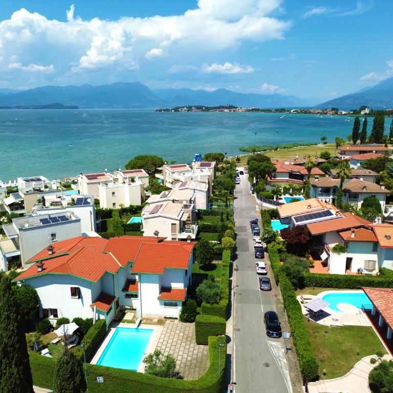 Villa Roma - Vista Lago e Relax tra Giardino e Terrazza - Appartamentino su 2 Livelli - 38