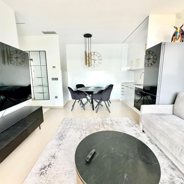 Intempo by Holuxe - 315 - 31th floor - Two-Bedroom Apartment - 12