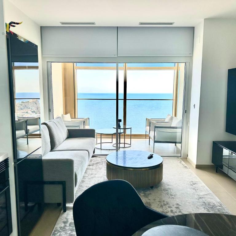 Intempo by Holuxe - 315 - 31th floor - Two-Bedroom Apartment - 1