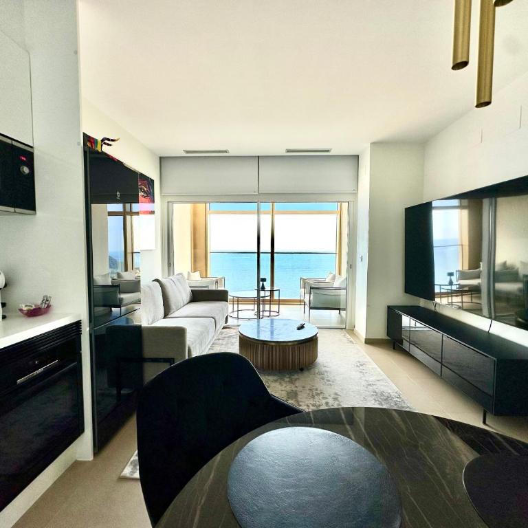 Intempo by Holuxe - 315 - 31th floor - Two-Bedroom Apartment - 38