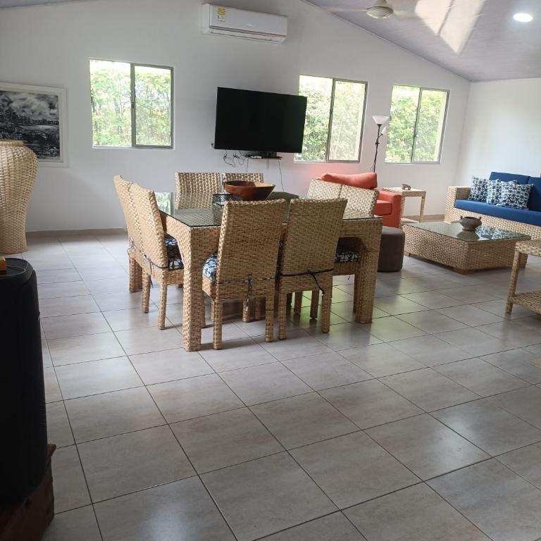 La Morena!! - One-Bedroom House - 14