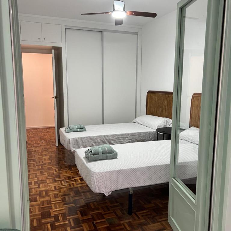 Stay Alicante 3 dormitorios en pleno centro - Three-Bedroom Apartment - 7