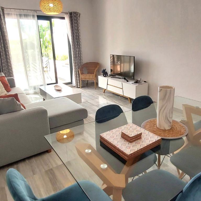 Alhaurin Golf Apartment - Two-Bedroom Apartment - 10