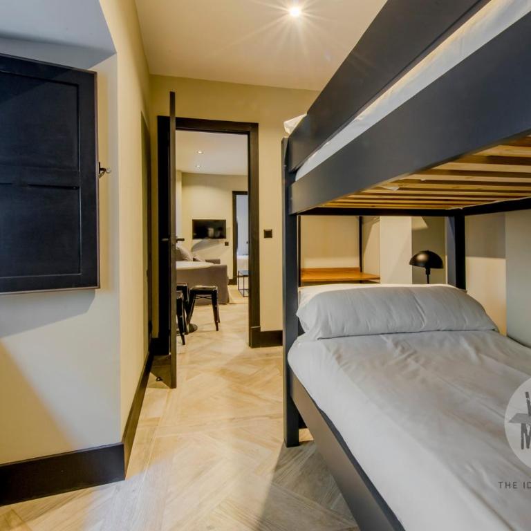 Cielo de Madrid para 7 en Santa Ana 20 E2 - Apartment - 17