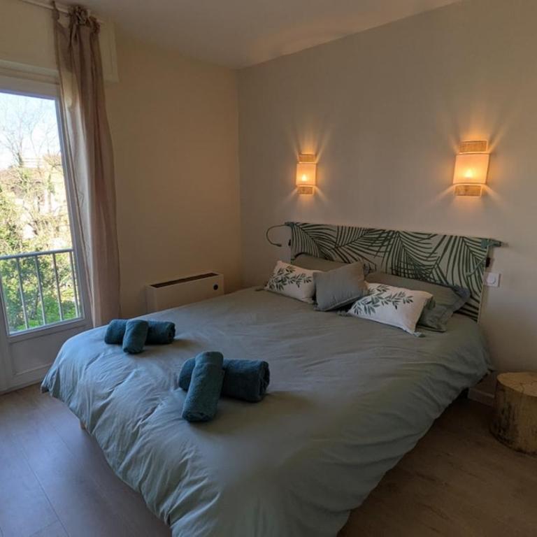 Le Sacré-Cœur- Cosy T3 Balcon & Parking-400m métro - Apartment - 9