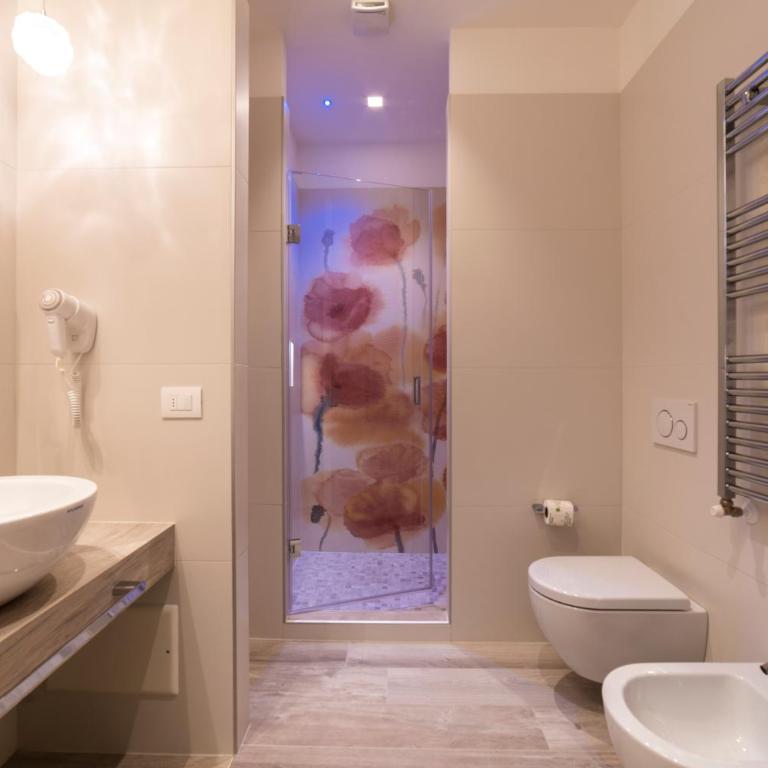 The Green Park Hotel WellnessSpa & Restaurant - Camera Familiare - 3