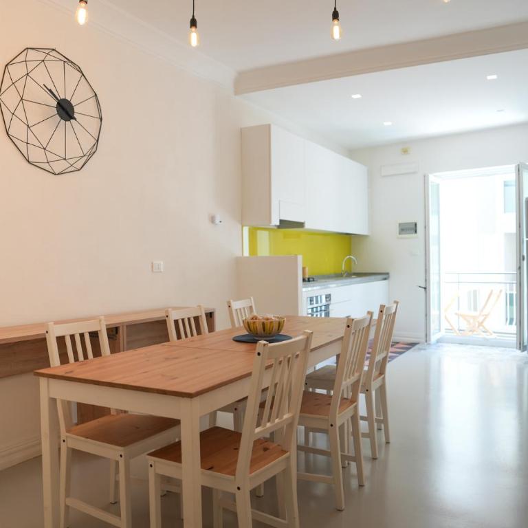 Lecce Diamond - 200mq in centro città con terrazza privata - Appartamento con 3 Camere da Letto - 53