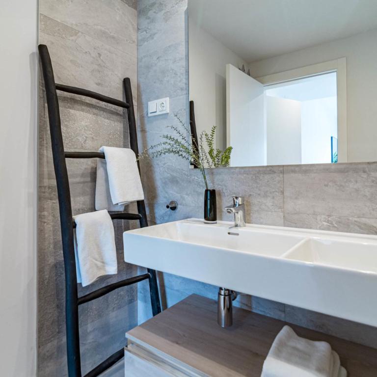LME10.3A - Bright modern flat with amazing terrace - Apartamento - 26