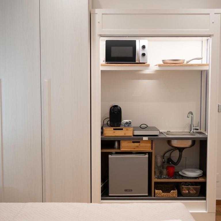 G&G Luxury Rooms - Camera Matrimoniale con Bagno Privato - 6