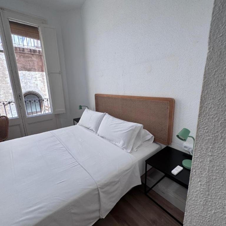 Calma House Barcelona - Superior Queen Room - 15