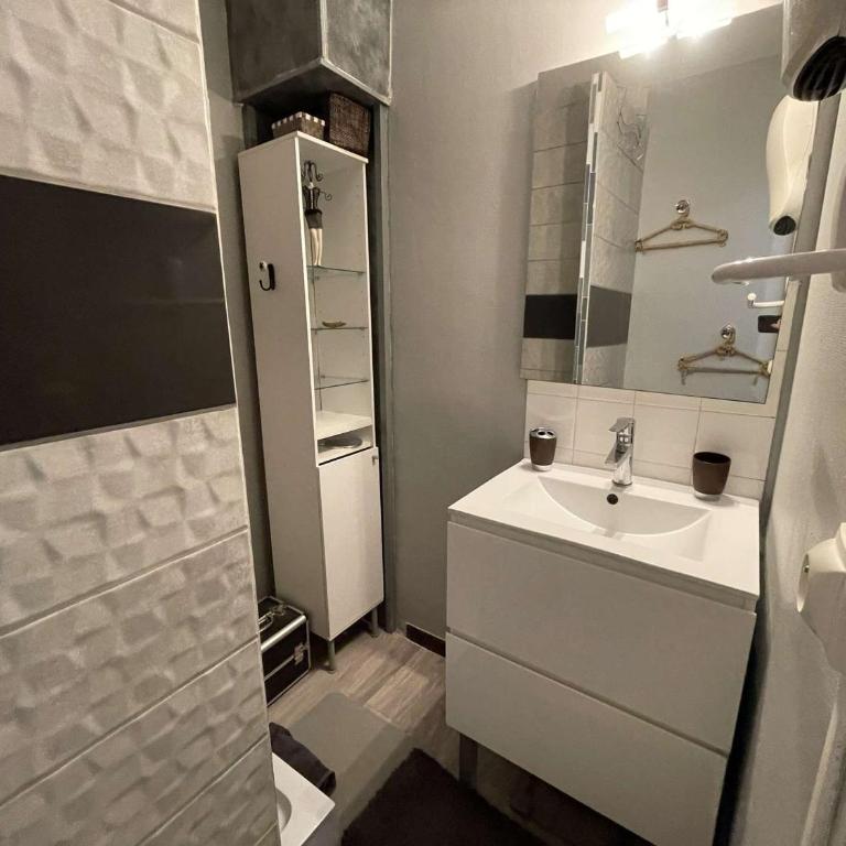 Studio confortable avec terrasse et parking à 300m de la plage - FR-1-224C-236 - Apartment - 6