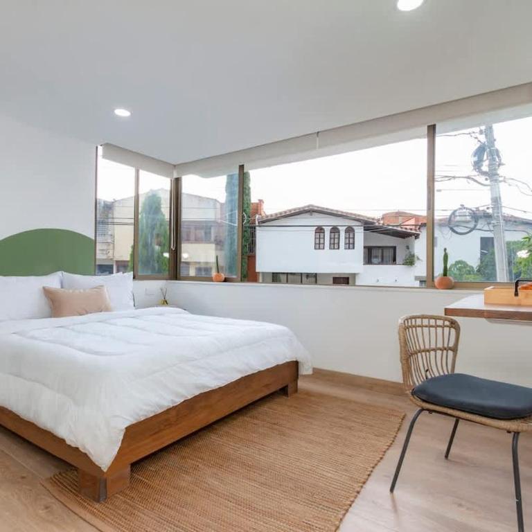 Laureles Apt-Big Windows-Smart lock- AC - Apartment - 7