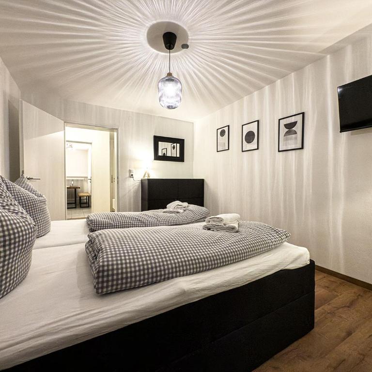 FEWO Etage EINS - Apartment mit Balkon - 6