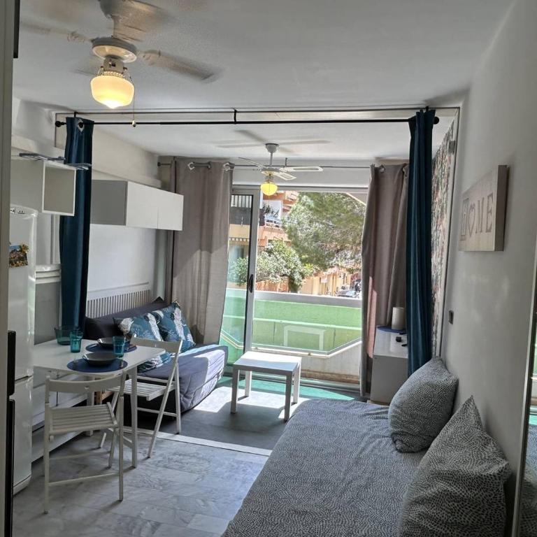 Studio climatisé 3 pers avec parking, près plage - FR-1-251-828 - Appartement - 1