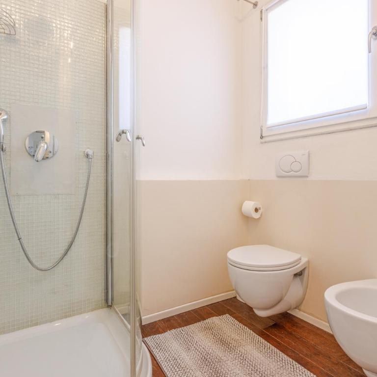 Ghirlandina Loft - In the Historic Center of Modena - One-Bedroom Apartment - 26