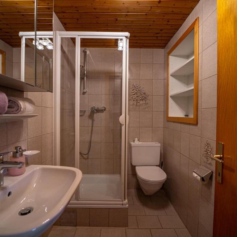Gästehaus Höck - Apartment mit 1 Schlafzimmer - 11