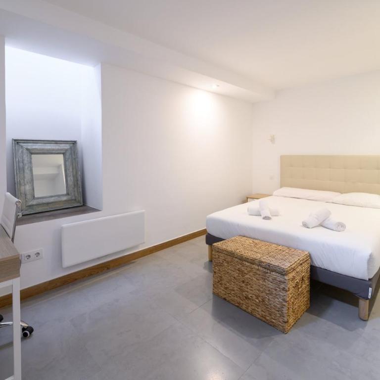 GuestReady - Your Urban Retreat in Madrid - Duplex Apartment - 11