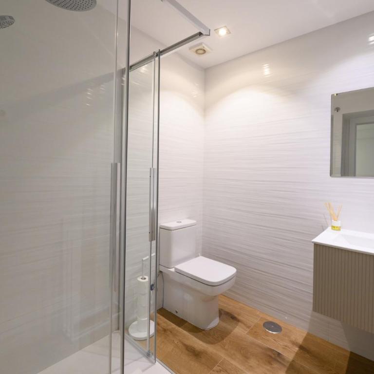 GuestReady - Your Urban Retreat in Madrid - Duplex Apartment - 14