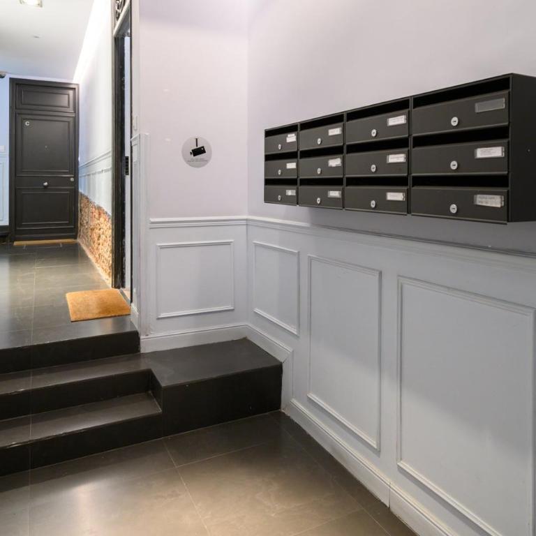 GuestReady - Your Urban Retreat in Madrid - Duplex Apartment - 27
