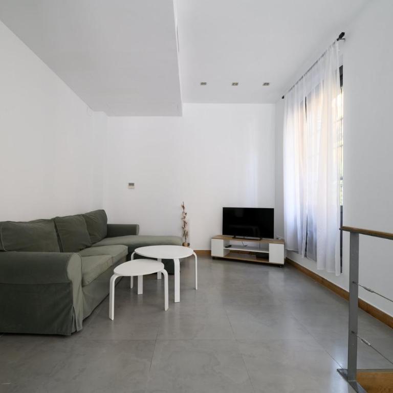 GuestReady - Your Urban Retreat in Madrid - Duplex Apartment - 20