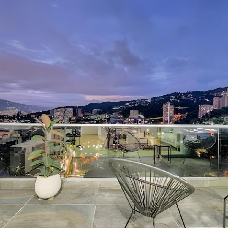 Urban 2205 - Serenity & fitness. Apt w pool/gym - Apartment - 4