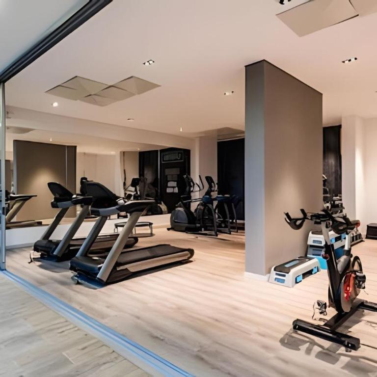 Urban 2205 - Serenity & fitness. Apt w pool/gym - Apartment - 21
