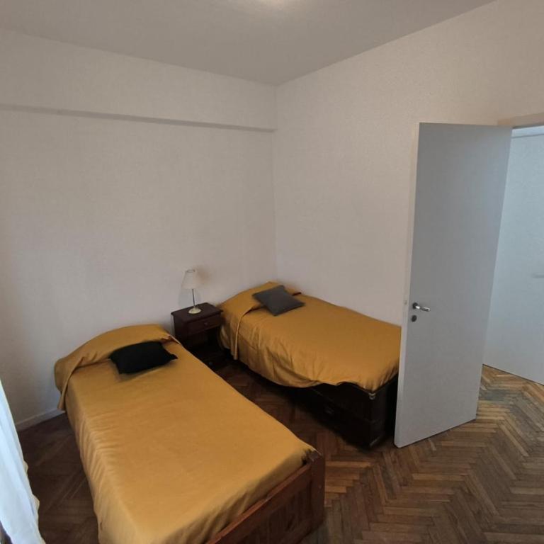 Alquiler departamento 3 ambientes Zona Centro-Mar del Plata - Apartamento de 2 dormitorios - 11