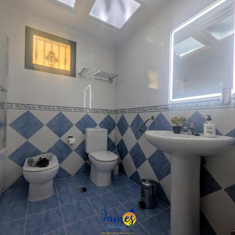 Cozy Beachside 2BR Retreat TV23 - Apartamento - 16