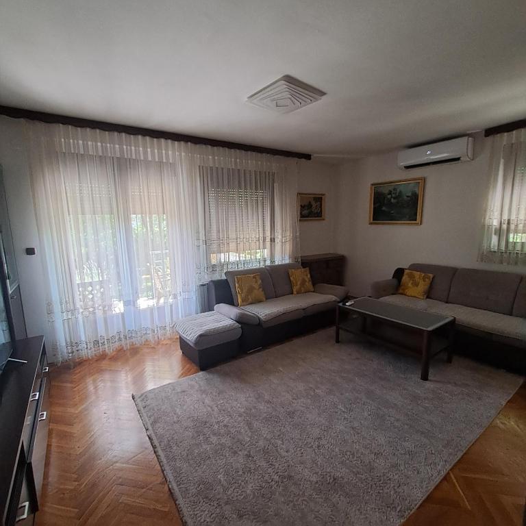 Villa Behić - Four-Bedroom House - 27