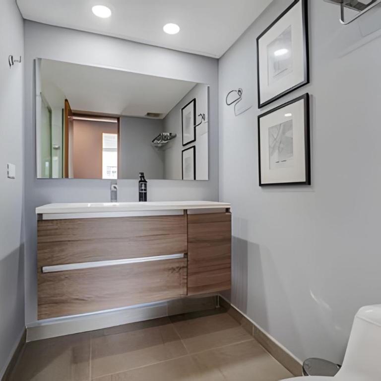Torre 6 Sur - Loft moderno: Balcón, AC / Poblado - Apartment - 13