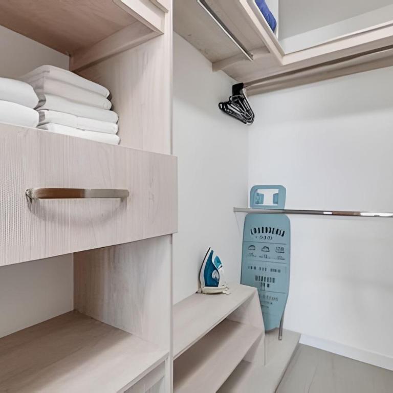 Torre 6 Sur - Loft moderno: Balcón, AC / Poblado - Apartment - 19