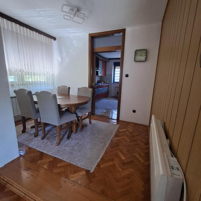 Villa Behić - Four-Bedroom House - 29