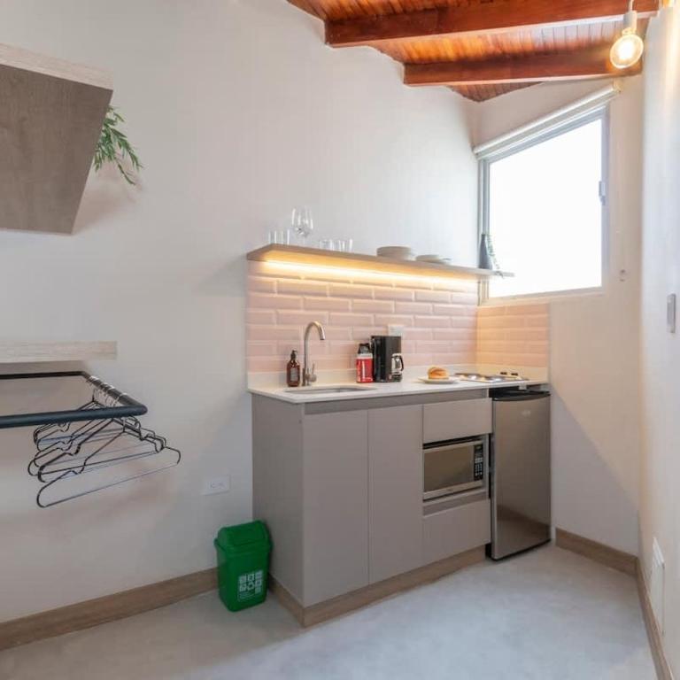 Spacious Laureles Apt-SuperHost-AC-WIFI - Apartment - 7