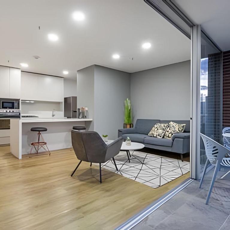 Urban 701 - Relaxing apt w/ pool, jacuzzi & gym - Apartment - 64