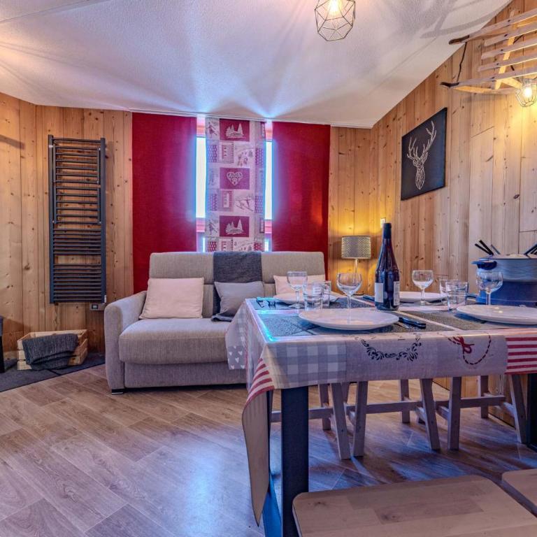 Central Val Thorens - Cozy 1BR Apartment Right on Slopes - Résidence Odalys L'Altineige - Apartment - 6