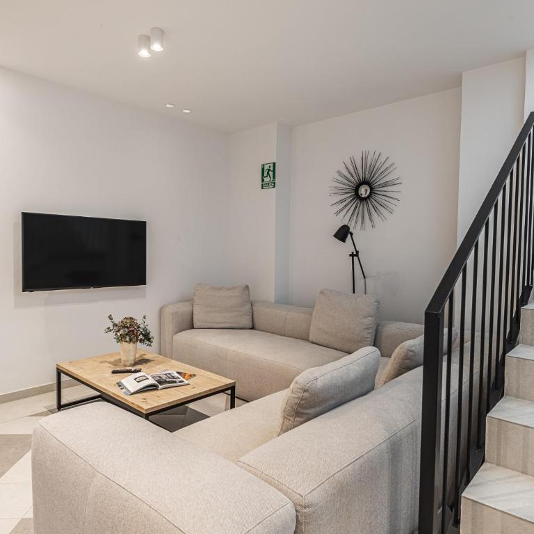 Waou Urban Home Chamberi - Double Room with Private Bathroom - 14