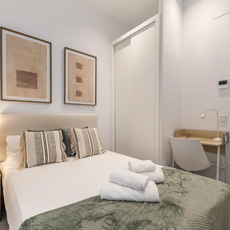 Waou Urban Home Chamberi - Deluxe Queen Room - 23