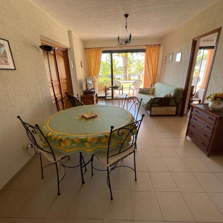 Appartement vue mer et piscine - Appartement 2 Chambres - 10