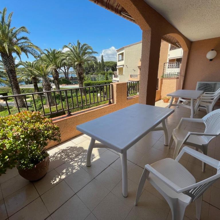 Appartement vue mer et piscine - Appartement 2 Chambres - 7