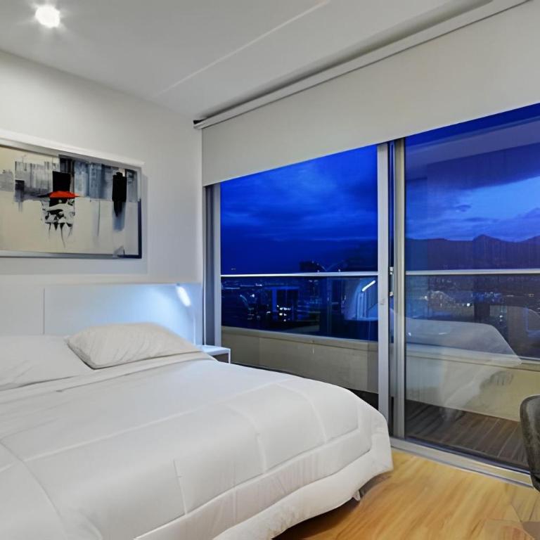 Obra 15 703 - Spectacular Penthouse in Poblado - Apartment - 3