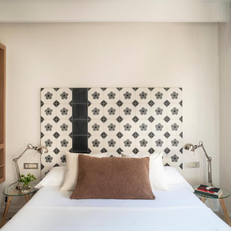 Eric Vökel Boutique Apartments - Sagrada Familia Suites - Two-Bedroom Apartment with Two Bathrooms - 6