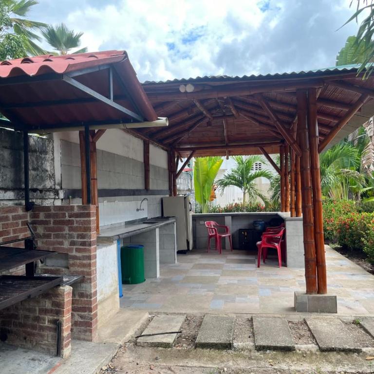 Villa Conchita - Piscina Privada y BBQ - Casa - 2